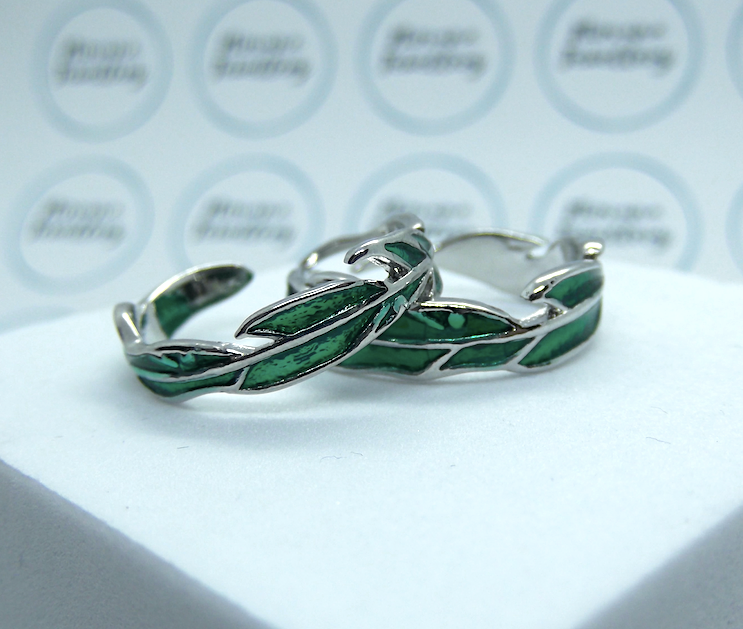 Pair of Adjustable Green Leaf Rings