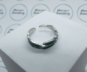 Pair of Adjustable Green Leaf Rings