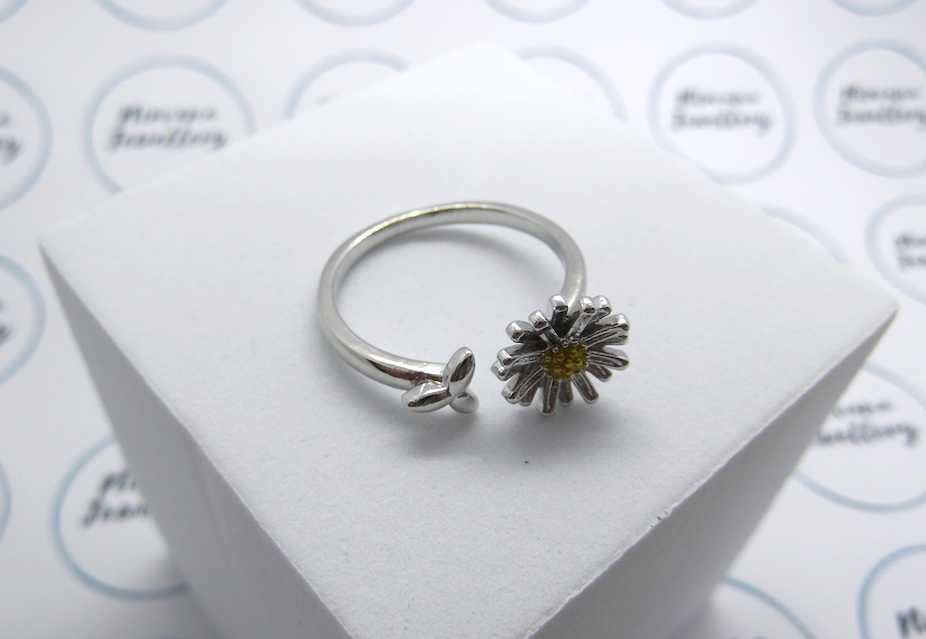 Adjustable Daisy Ring, Flower Ring