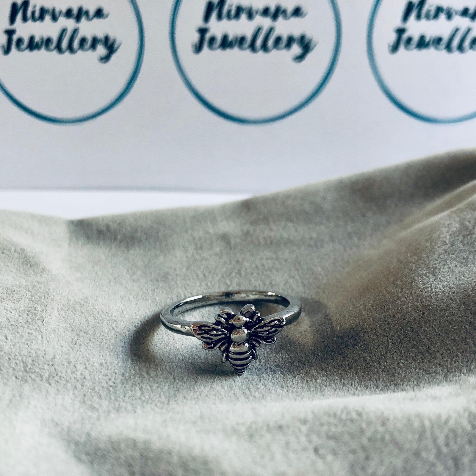 Vintage Style Bee Ring -  Silver Colour