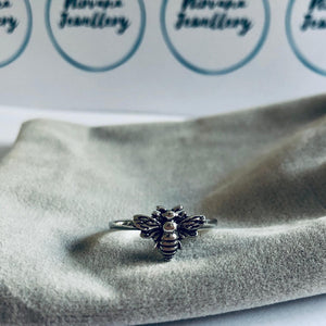 Vintage Style Bee Ring -  Silver Colour